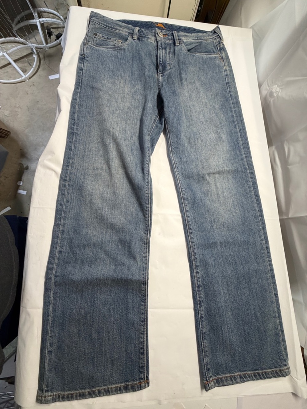 Tommy Bahama Faded Blue Straight-Leg Jeans 35x30